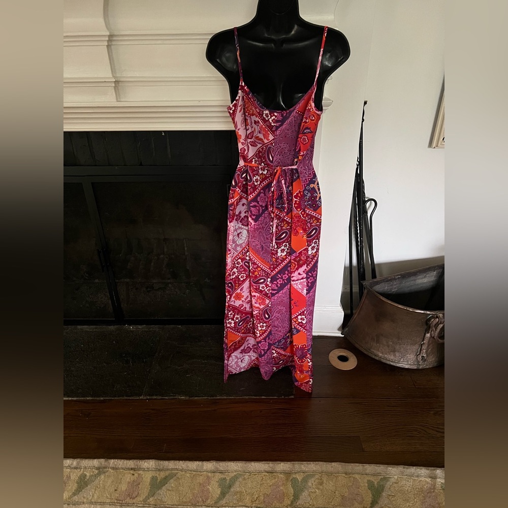 NWOT California concepts beautiful print dress size 7